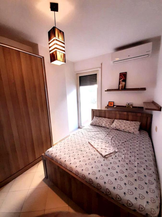 Apartament Mani *